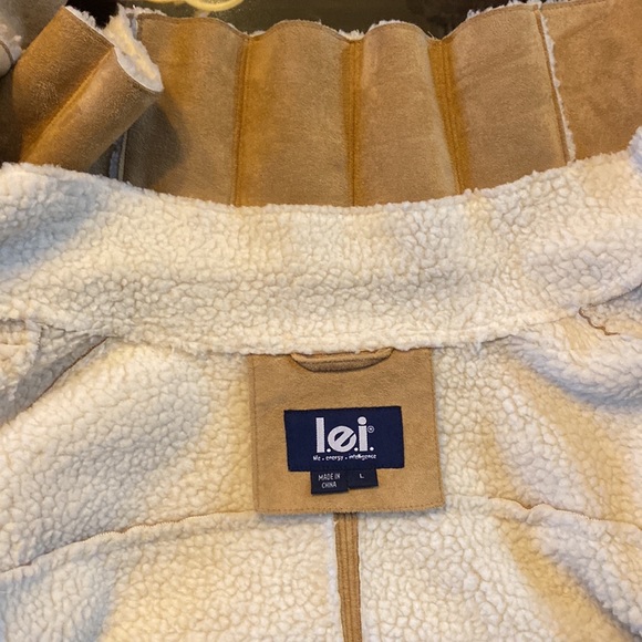 L.E.I. NWT Women’s jacket with zip pockets size L - Picture 5 of 7